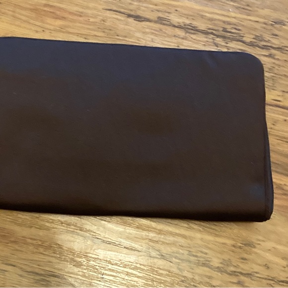 Vintage Bergdorf Goodman silk satin clutch with matching coin purse - Picture 3 of 6